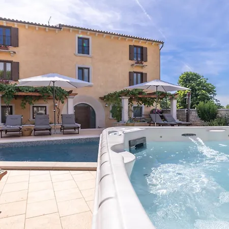 Christina With Pool, Jacuzzi And Sauna