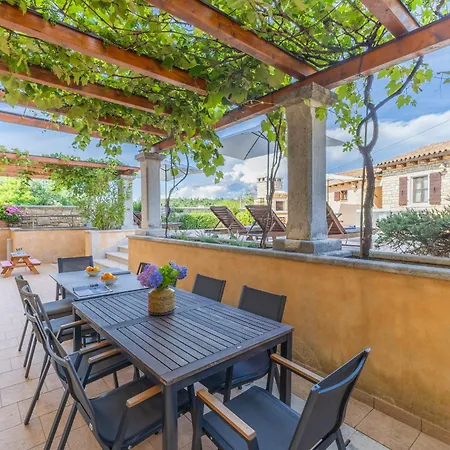 Vila Christina With Pool, Jacuzzi And Sauna *